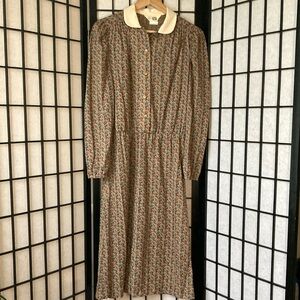 Sears Vintage 70s paisley dress, button down front, full sleeves